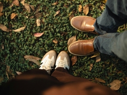 Instappers versus veterschoenen: wat kies jij?