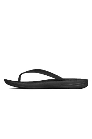 FitFlop iQushion Ergonomic all black 
