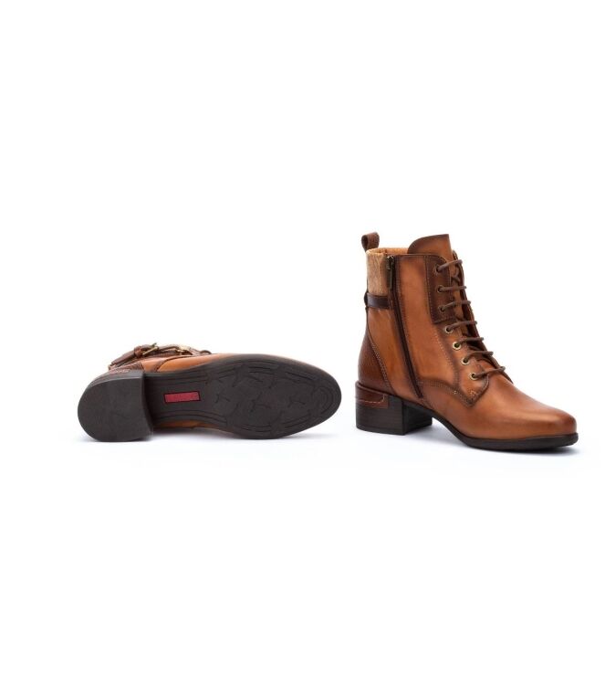Pikolinos W6W-8953C1, veterboots Direct leverbaar uit de webshop 