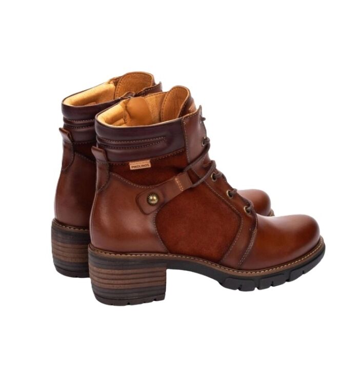 Pikolinos W1T-8979C1, veterboots Direct leverbaar uit de webshop 