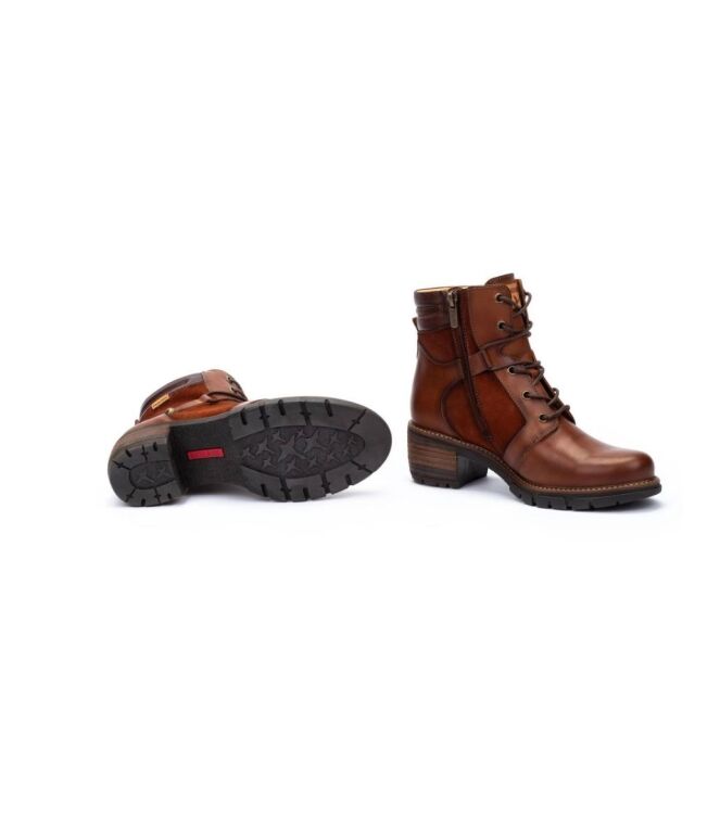 Pikolinos W1T-8979C1, veterboots Direct leverbaar uit de webshop 