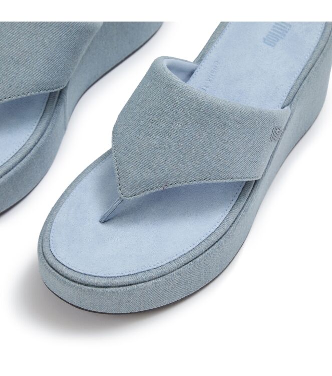 FitFlop platfforms denim wedge toe-post sandals light denim Direct leverbaar uit de webshop van www.meijerink-schoenen.nl/