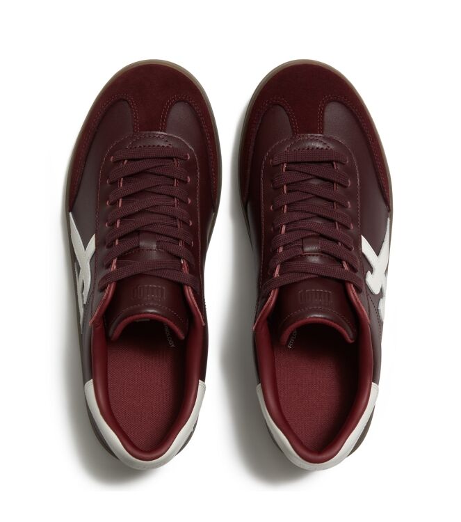 FitFlop the dash t-toe leather sneakers dark merlot/urban white Direct leverbaar uit de webshop van www.meijerink-schoenen.nl/