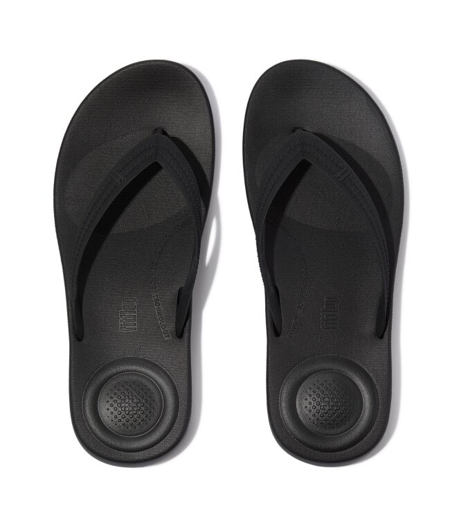 FitFlop iqushion mens textured-strap flip-flops all black Direct leverbaar uit de webshop van www.meijerink-schoenen.nl/