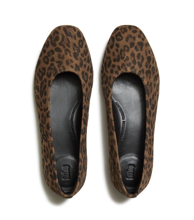FitFlop delicato suede leopard ballerinas tan/black Direct leverbaar uit de webshop van www.meijerink-schoenen.nl/
