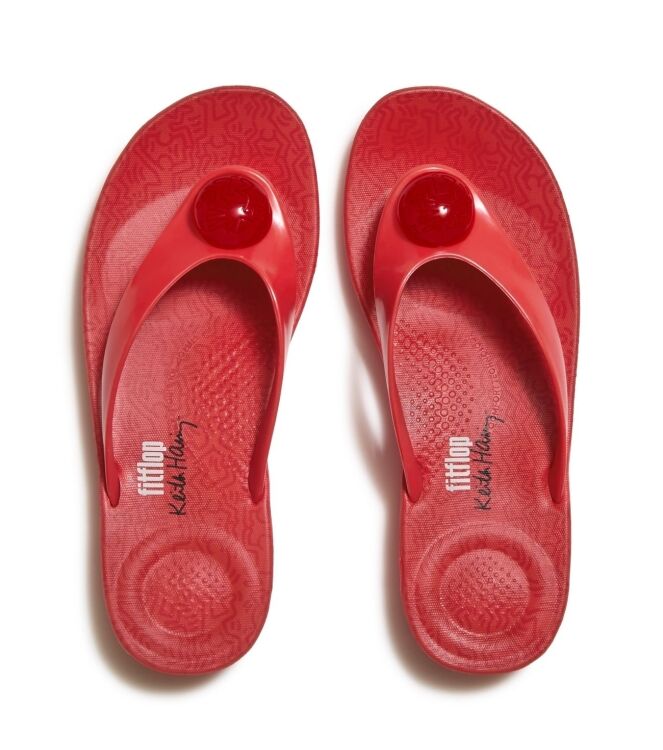 FitFlop fitflop x keith haring iqushion button flip-flops signal red Direct leverbaar uit de webshop van www.meijerink-schoenen.nl/