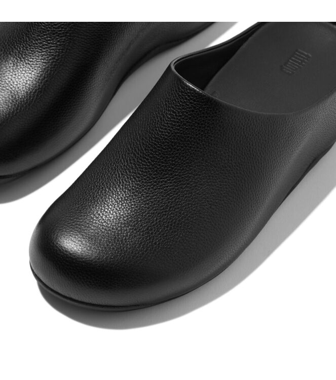 FitFlop shuv tumbled-leather clogs all black Direct leverbaar uit de webshop van www.meijerink-schoenen.nl/