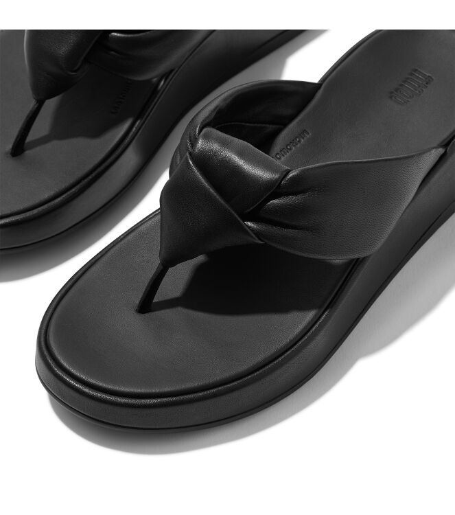 FitFlop f-mode knot soft-leather flatform toe-post sandals all black Direct leverbaar uit de webshop van www.meijerink-schoenen.nl/