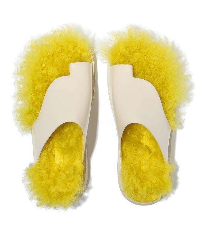 FitFlop gen-ff x roksanda cut-out leather slides elderflower/marigold Direct leverbaar uit de webshop van www.meijerink-schoenen.nl/