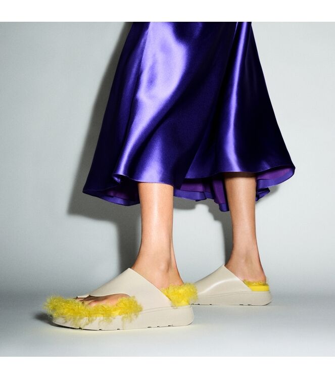 FitFlop gen-ff x roksanda cut-out leather slides elderflower/marigold Direct leverbaar uit de webshop van www.meijerink-schoenen.nl/