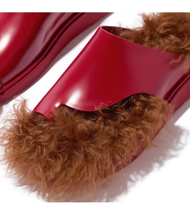 FitFlop gen-ff x roksanda cut-out leather slides crimson/tan Direct leverbaar uit de webshop van www.meijerink-schoenen.nl/