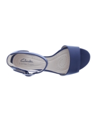 Deva Mae navy