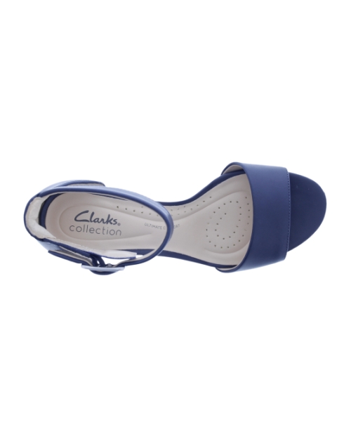 Deva Mae navy
