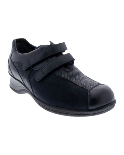 Lucia navy