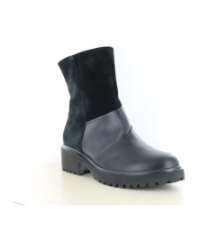Luise schwarz