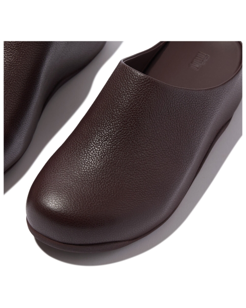 Shuv Tumbled-Leather Clogs Chocolat