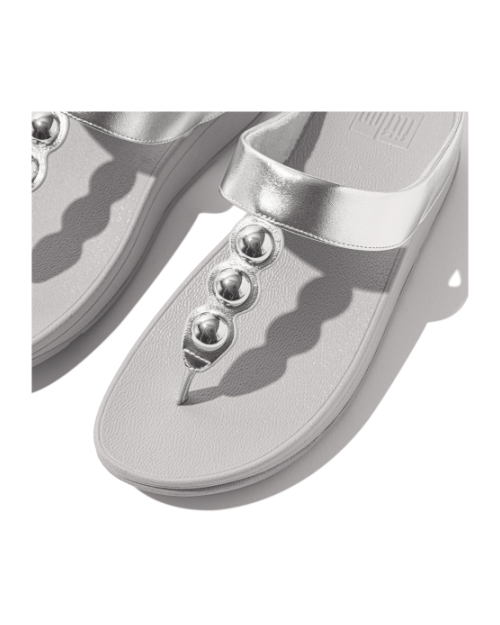 Fino Mirror-Dome Metallic-Leather Toe-Post Sandals Silver